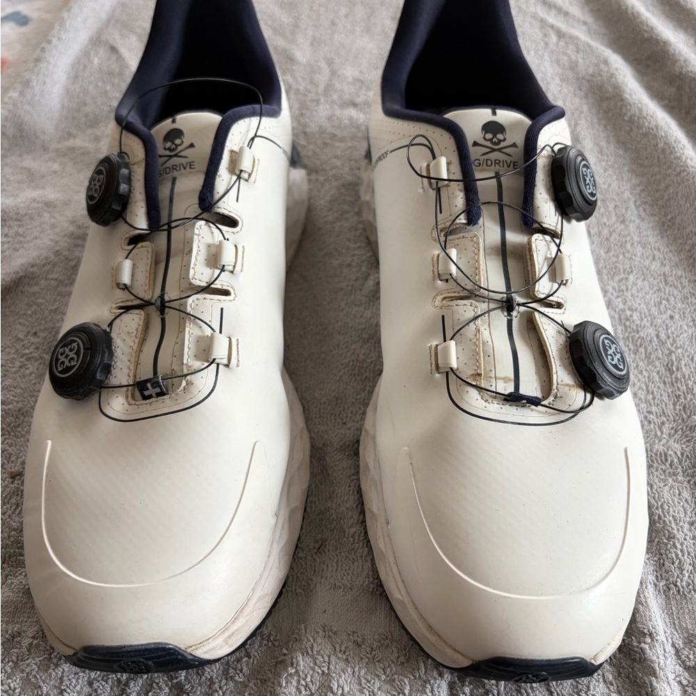 G/FORE Cream Golf Shoes with Black Details